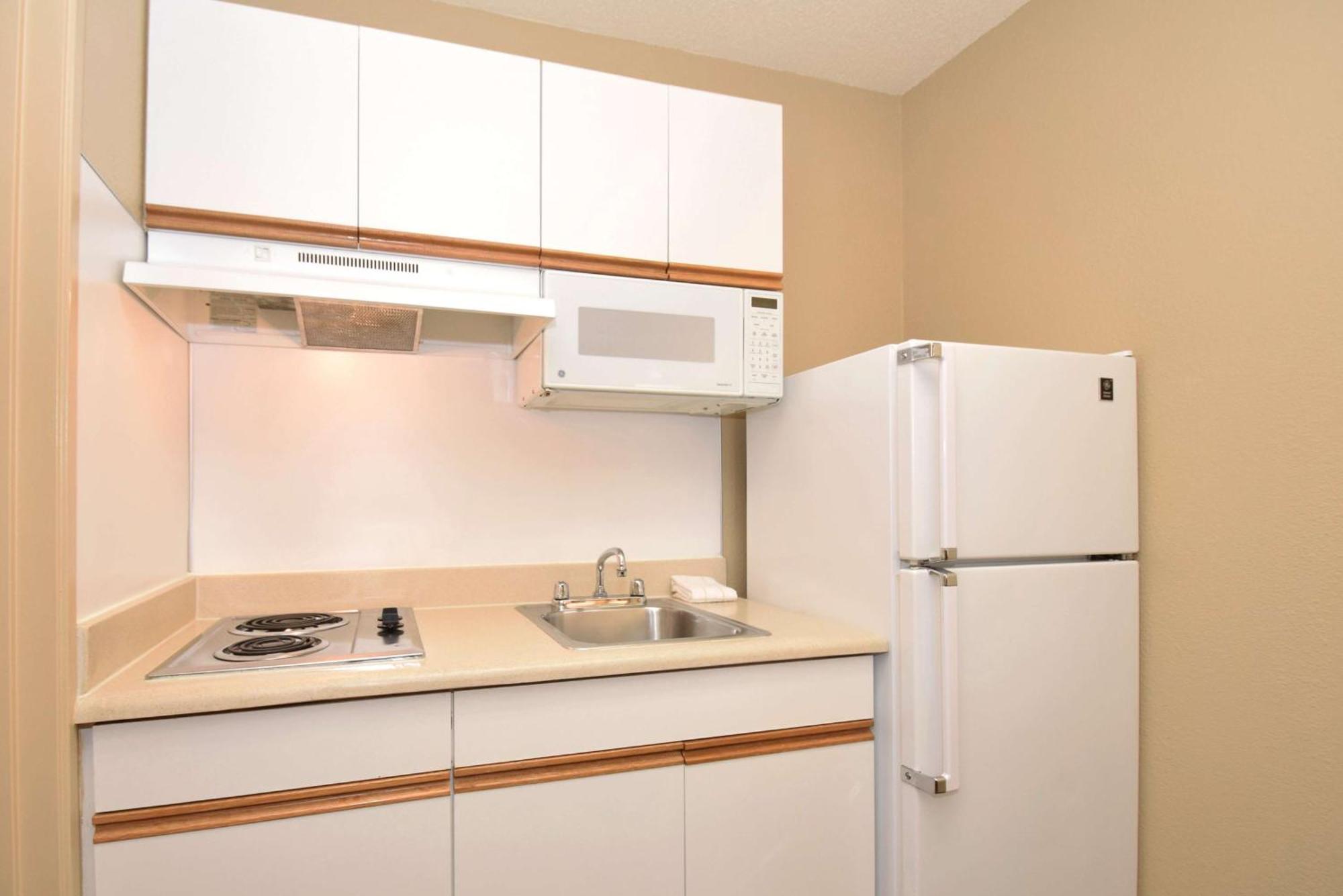 Extended Stay America Select Suites - Durham - University - Ivy Creek Blvd Exteriör bild