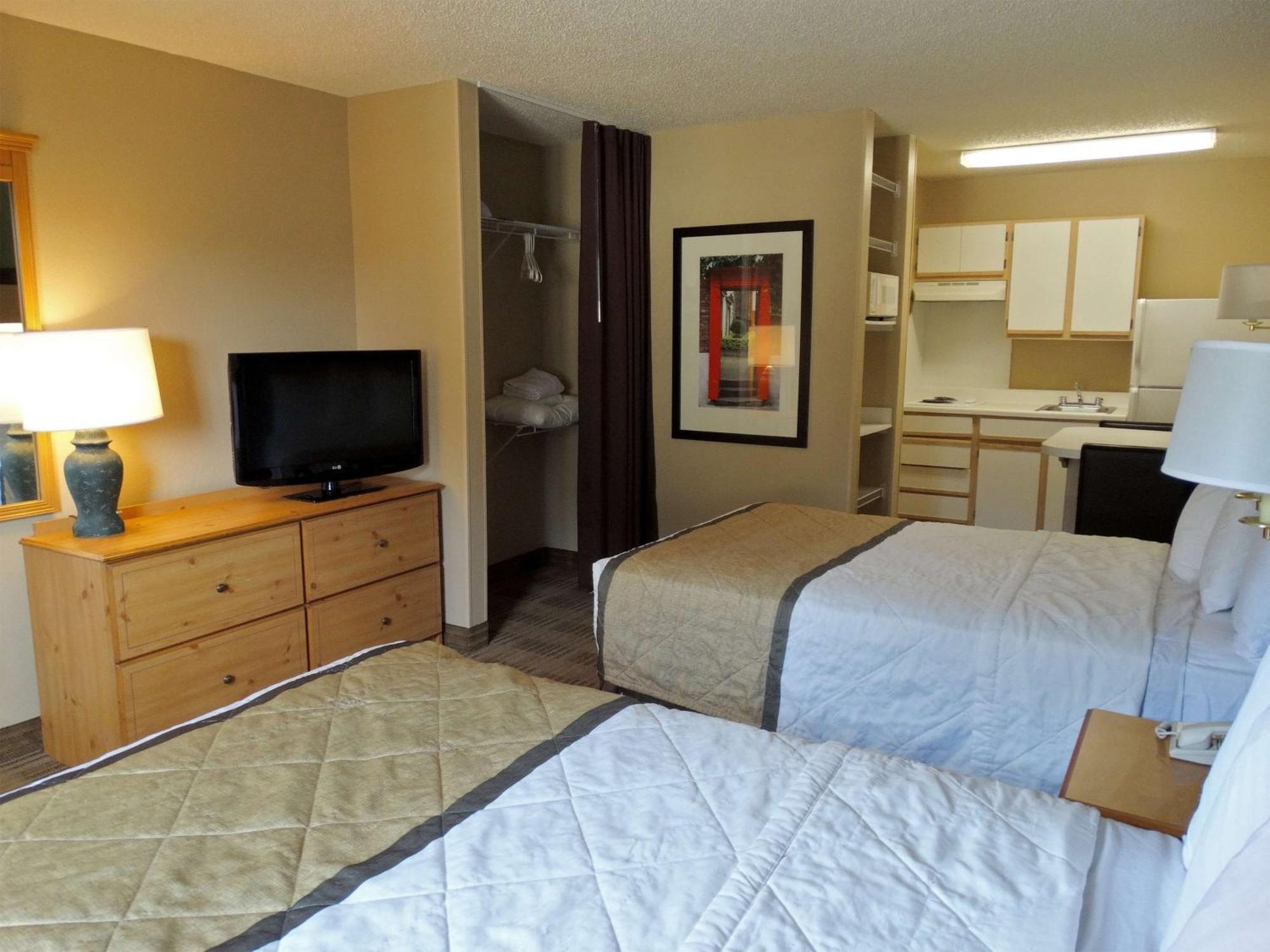 Extended Stay America Select Suites - Durham - University - Ivy Creek Blvd Exteriör bild