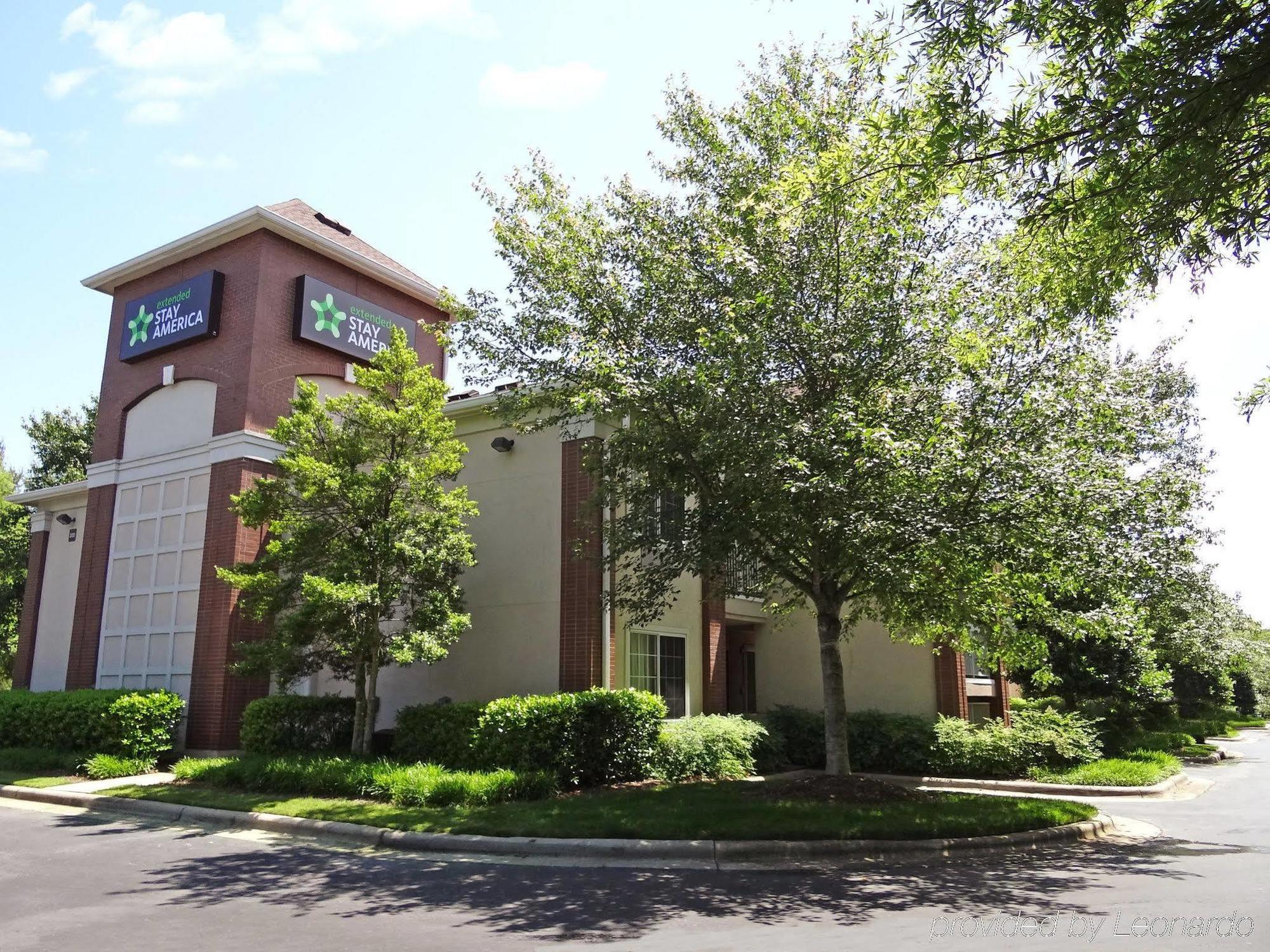 Extended Stay America Select Suites - Durham - University - Ivy Creek Blvd Exteriör bild